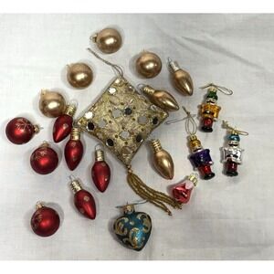 Vintage Mixed Christmas Ornaments Lot‎ Bulbs Baubles Nutcrackers Embellished